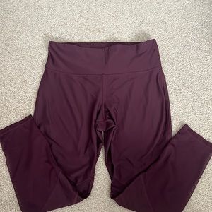 Maroon leggings with mesh bottoms